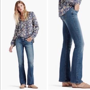 Lucky Brand Sofia Boot Cut Jeans 4 / 27